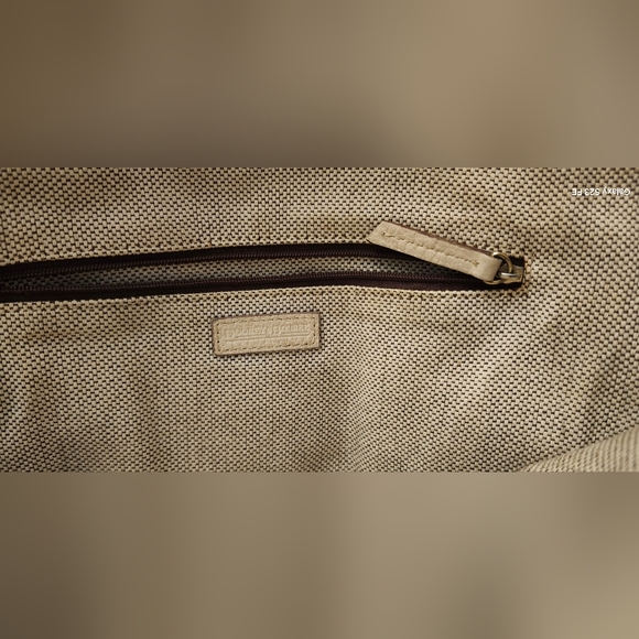 Vintage Dooney and Bourke satchel - Picture 5 of 6